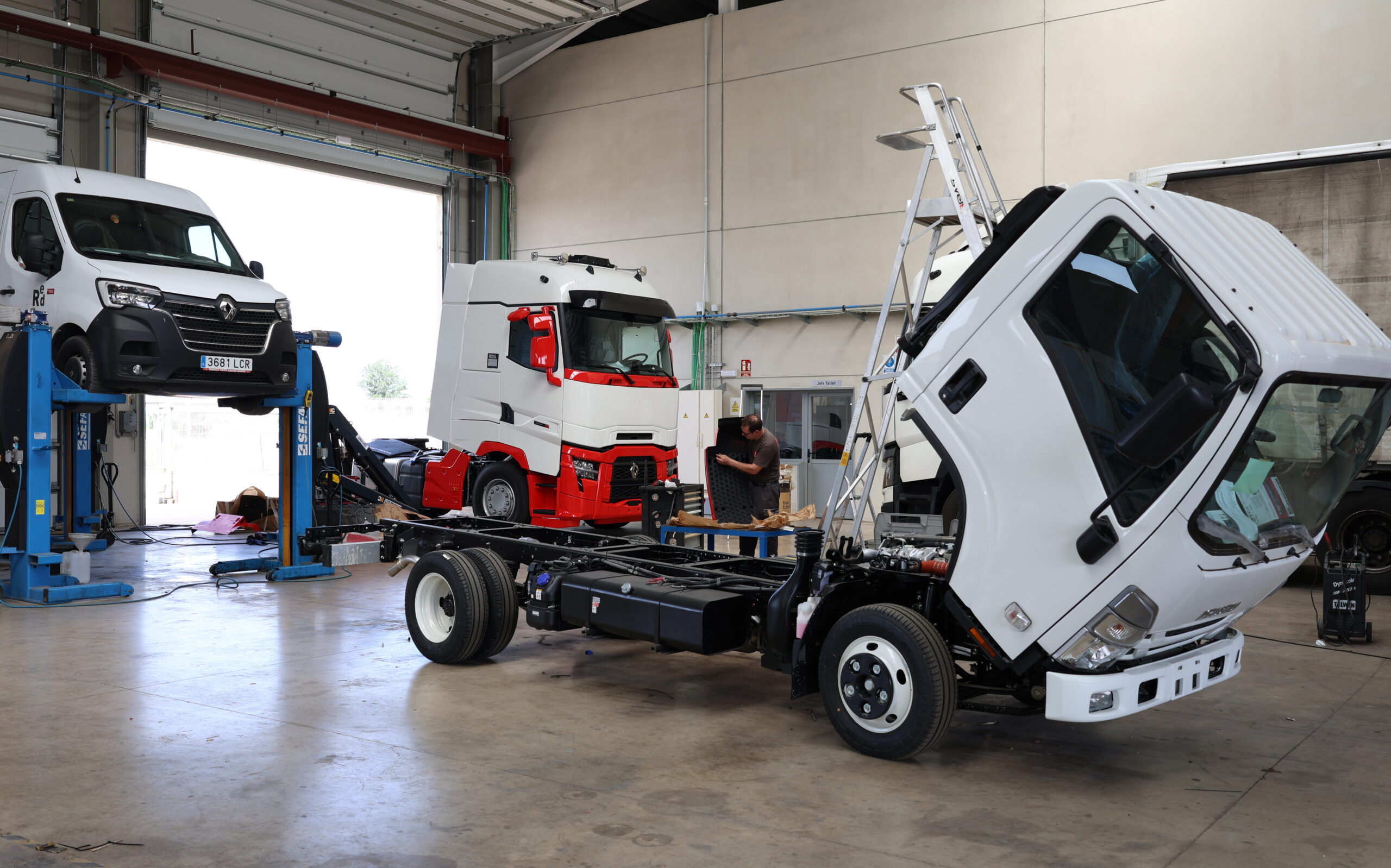 Taller mecanico renault trucks